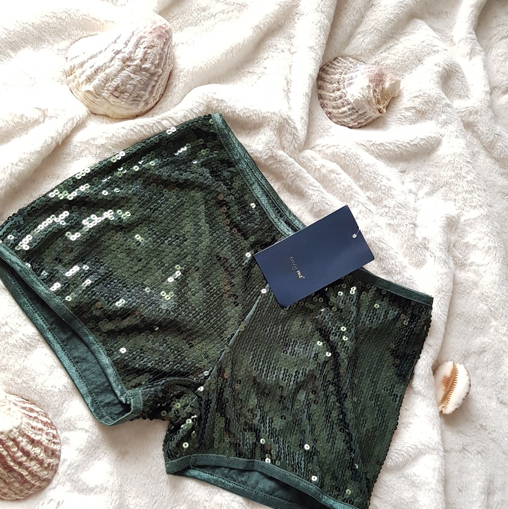 Envy Me- Short Shorts